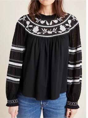 Maeve Anthropologie Winona Lace Embroidered Top Blouse Black White Size Small